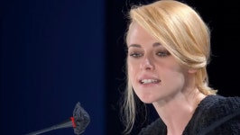 헐리우드 - 베니스 크리스틴 스튜어트 사진들 반응 좋네