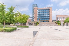 대학 교수 건물