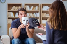 정신과 의사와 함께 심리 치료 세션에 참석하는 남자 사진 사진 무료 다운로드 - Lovepik 정신과 의사와...