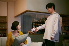 더쿠 - 영화 「더욱 초월한 곳으로.」 치바 유다이 & 슈리 장면 사진 해금