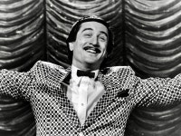 코미디, 희극과 비극을 잇다