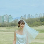 𝗞𝗥𝗜𝗦𝗧𝗜𝗡 | 크리스틴 | 💐👗📸 @kim_bora95 wearing heather Black 🖤 배우 ...