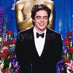 영화 <원 배틀 애프터 어나더> 세르지오 역 배우 리즈 시절 - 에누리 쇼핑지식 자유게시판