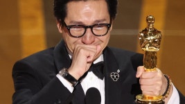 아카데미 : 영화 ‘에브리씽’의 미셸 여, 아시아 배우 최초 여우주연상 수상 - kakaoTV 아카데미 : ...