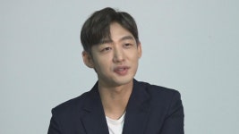 ′화가 변신′ 이태성 "군시절 독학으로 그림 공부" (인터뷰) | ZUM TV
