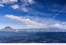 MBRF18008135 | 게티이미지코리아 | 형제섬,산방산,한라산,서귀포시,제주도 Royalty-Free 이미지