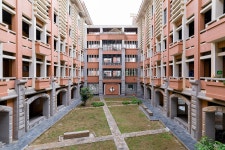 지 메이 대학교 교수 건물