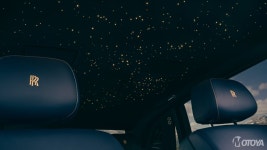 롤스로이스모터카, 영화 007 골드핑거 60주년 기념 비스포크 모델 ‘팬텀 익스텐디드 골드핑거’ 공개 - 모...