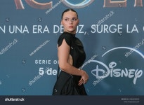 배우 다프네 킨이 2024년 5월 30일 스톡 사진 2469156391 | Shutterstock