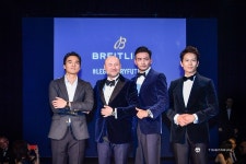 브라이틀링 로드쇼 상하이 이벤트 & 내비타이머 8 컬렉션 런칭 - FEATURE - TIMEFORUM